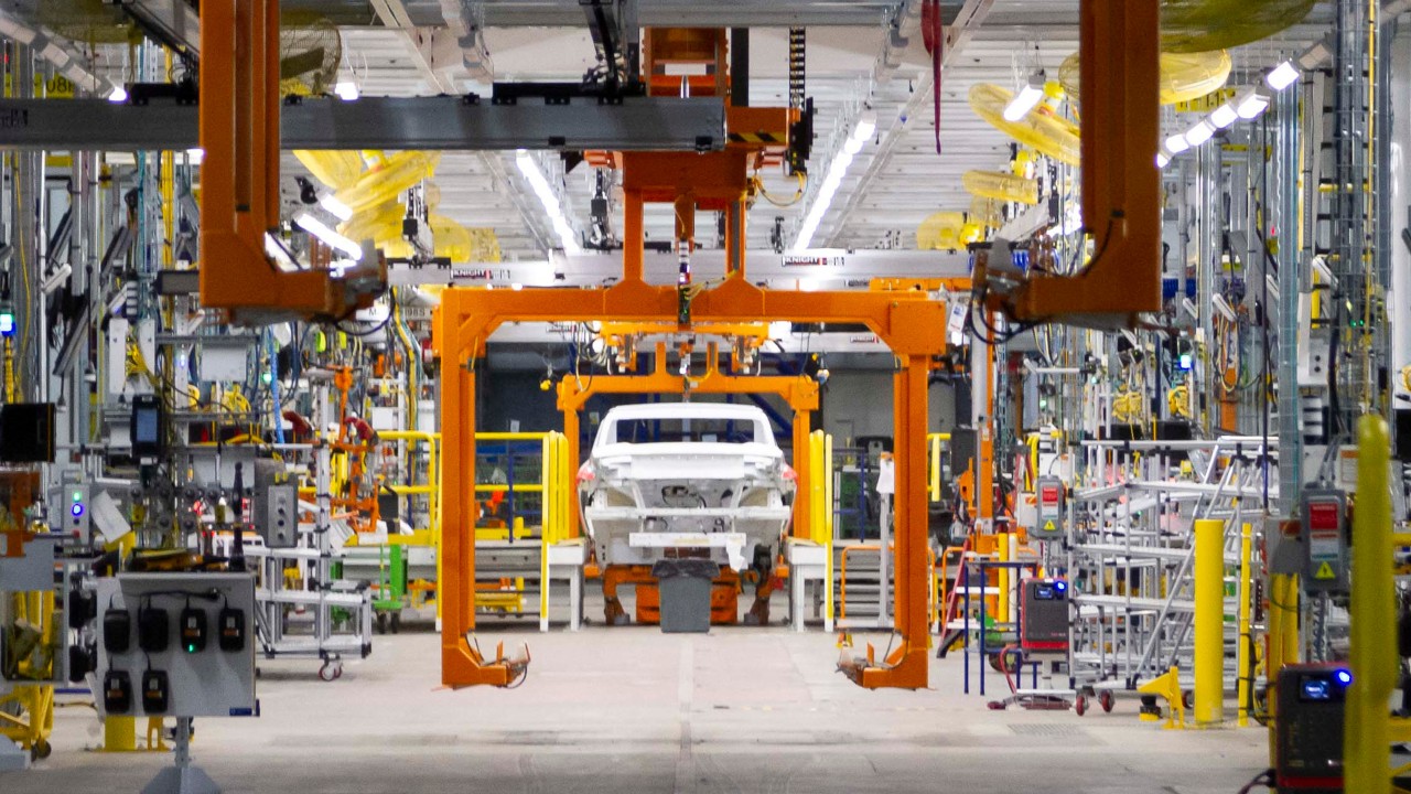 AI 助力打造新一代汽车体验和制造业